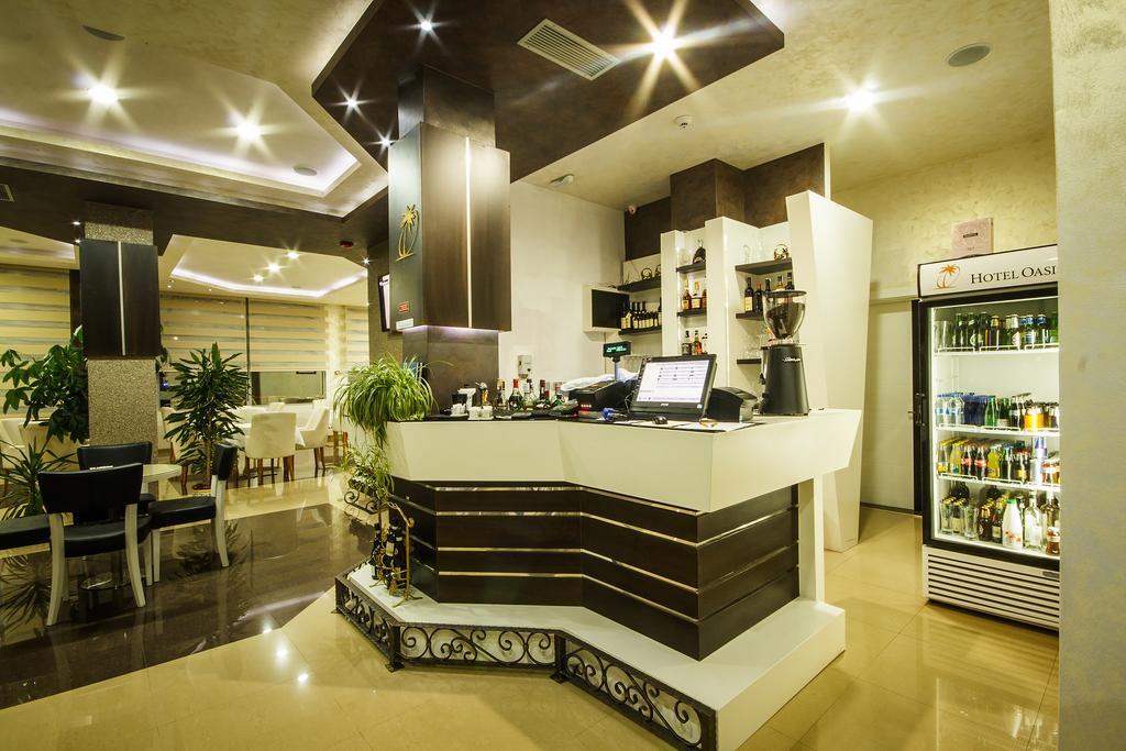 Hotel Oasis Podgorica Luaran gambar