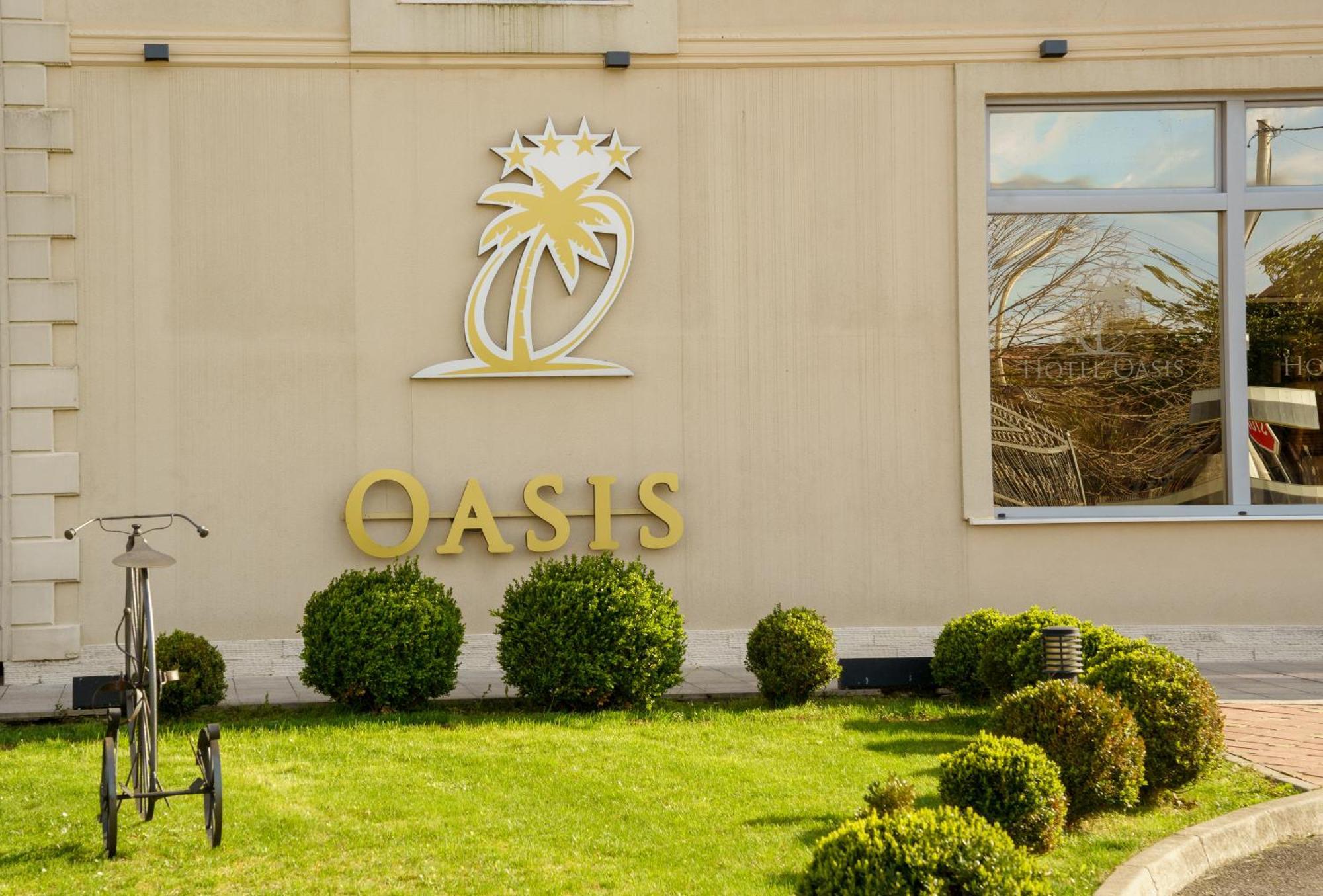 Hotel Oasis Podgorica Luaran gambar