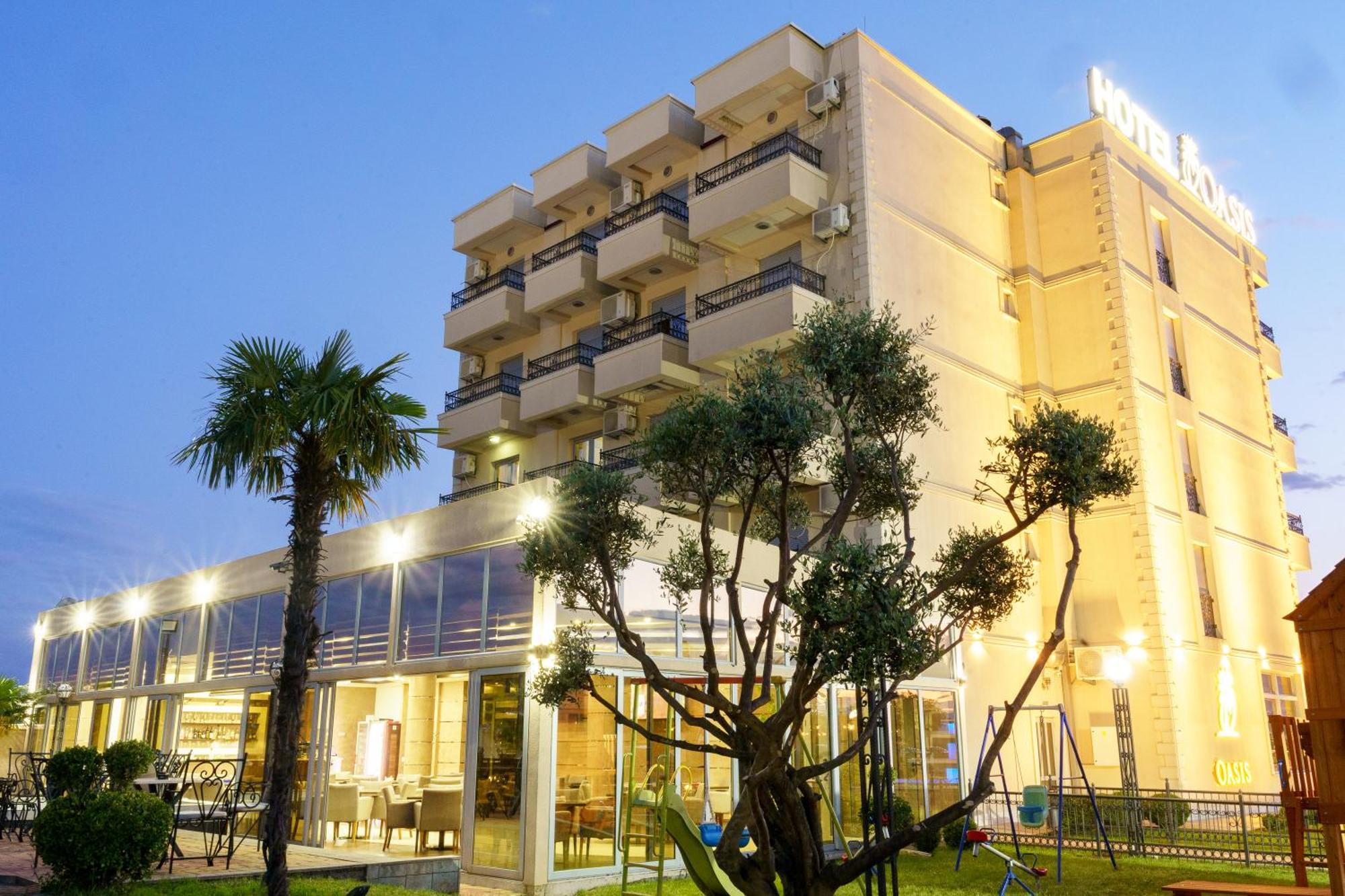 Hotel Oasis Podgorica Luaran gambar