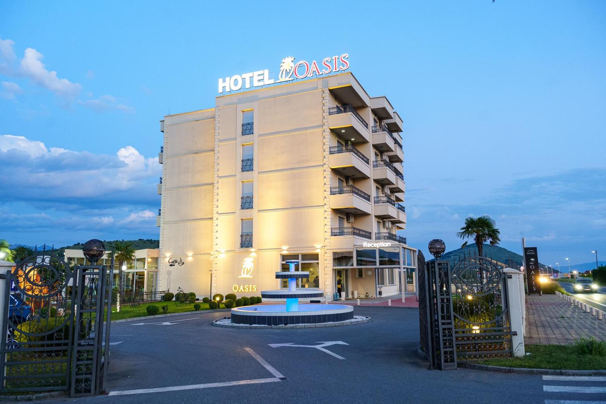 Hotel Oasis Podgorica Luaran gambar