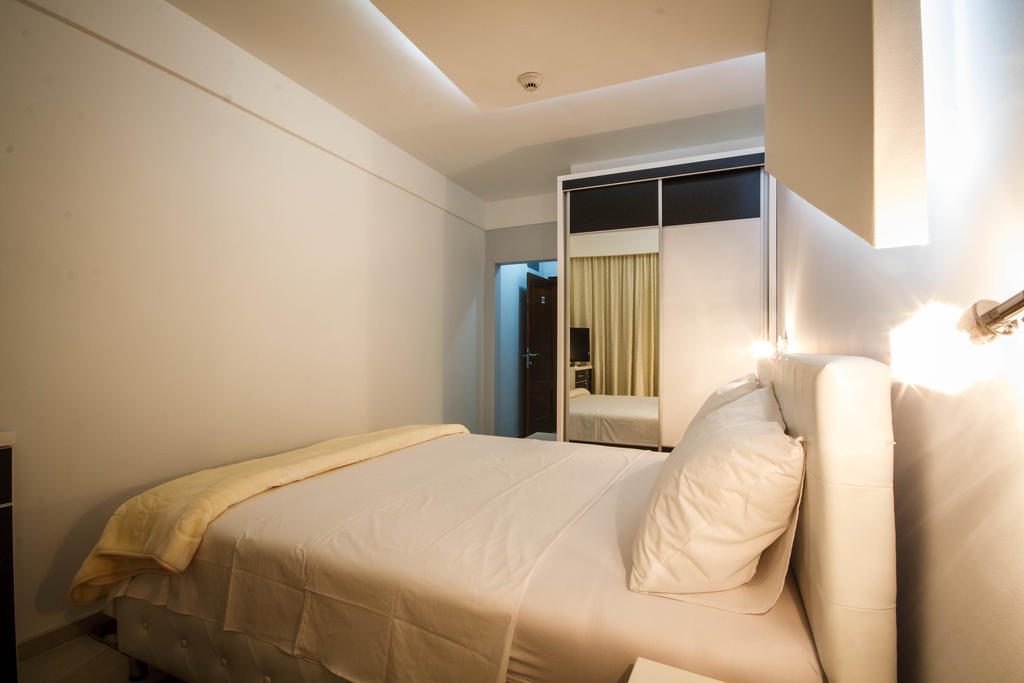 Hotel Oasis Podgorica Luaran gambar